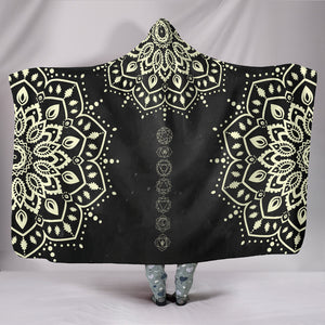 MANDALA- Chakra Mandala Cosy Hoodie Blanket