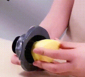 Multifunctional Rotating Vegetable Cutter